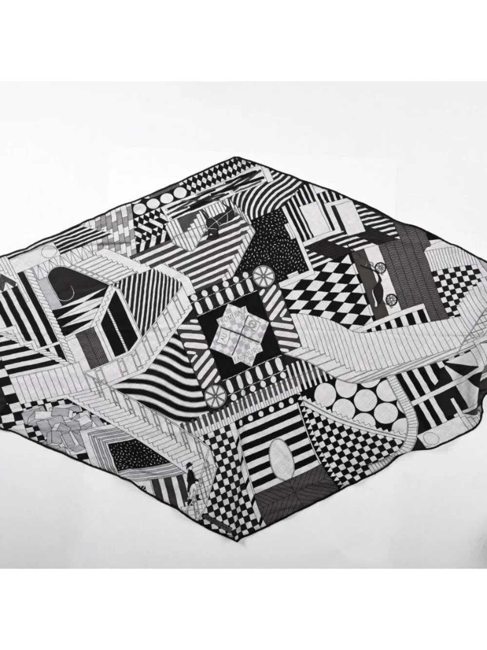 ★SOLD★ Hermes Scarf Losange GM - Picture 2 of 8